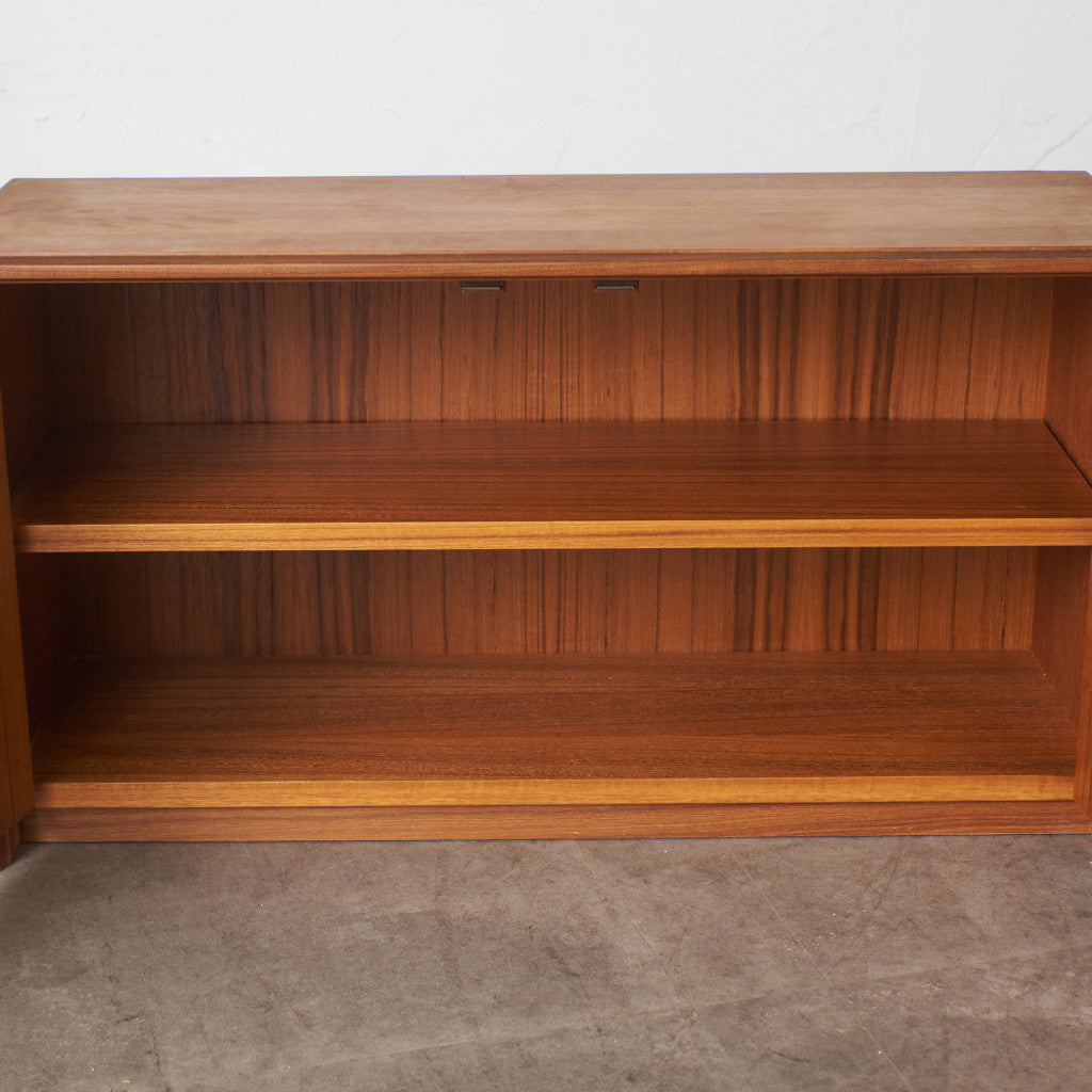 Form FIVE キャビネット