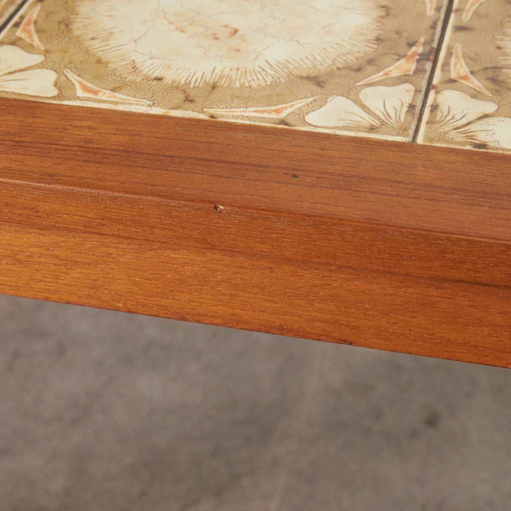 デンマーク製 ヴィンテージ タイルトップ コーヒーテーブル