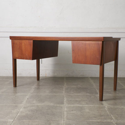 デンマーク製ヴィンテージ 両袖デスク