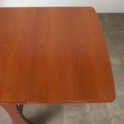 Fresco ドロップリーフゲートレッグテーブル