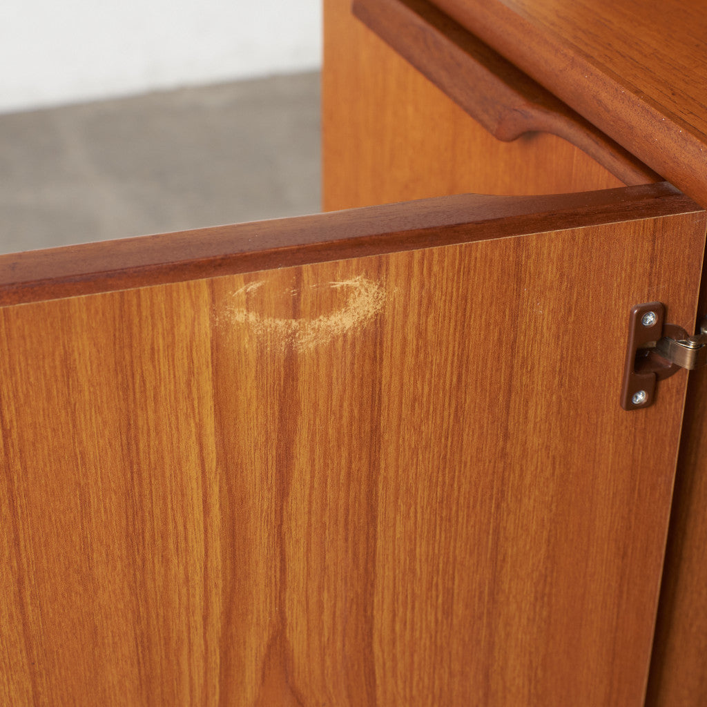 ヴィンテージ ガラスキャビネット