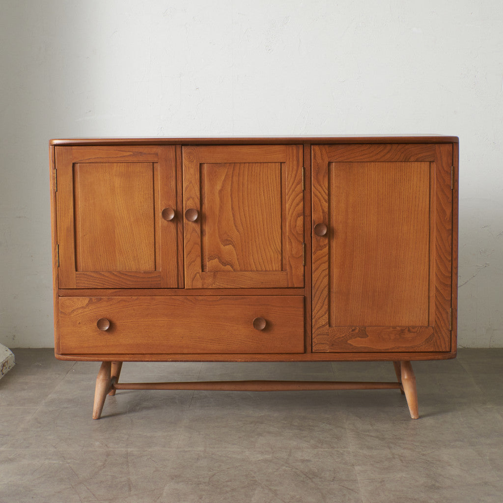 ウィンザー サイドボード 467｜アーコール ERCOL｜ルシアン