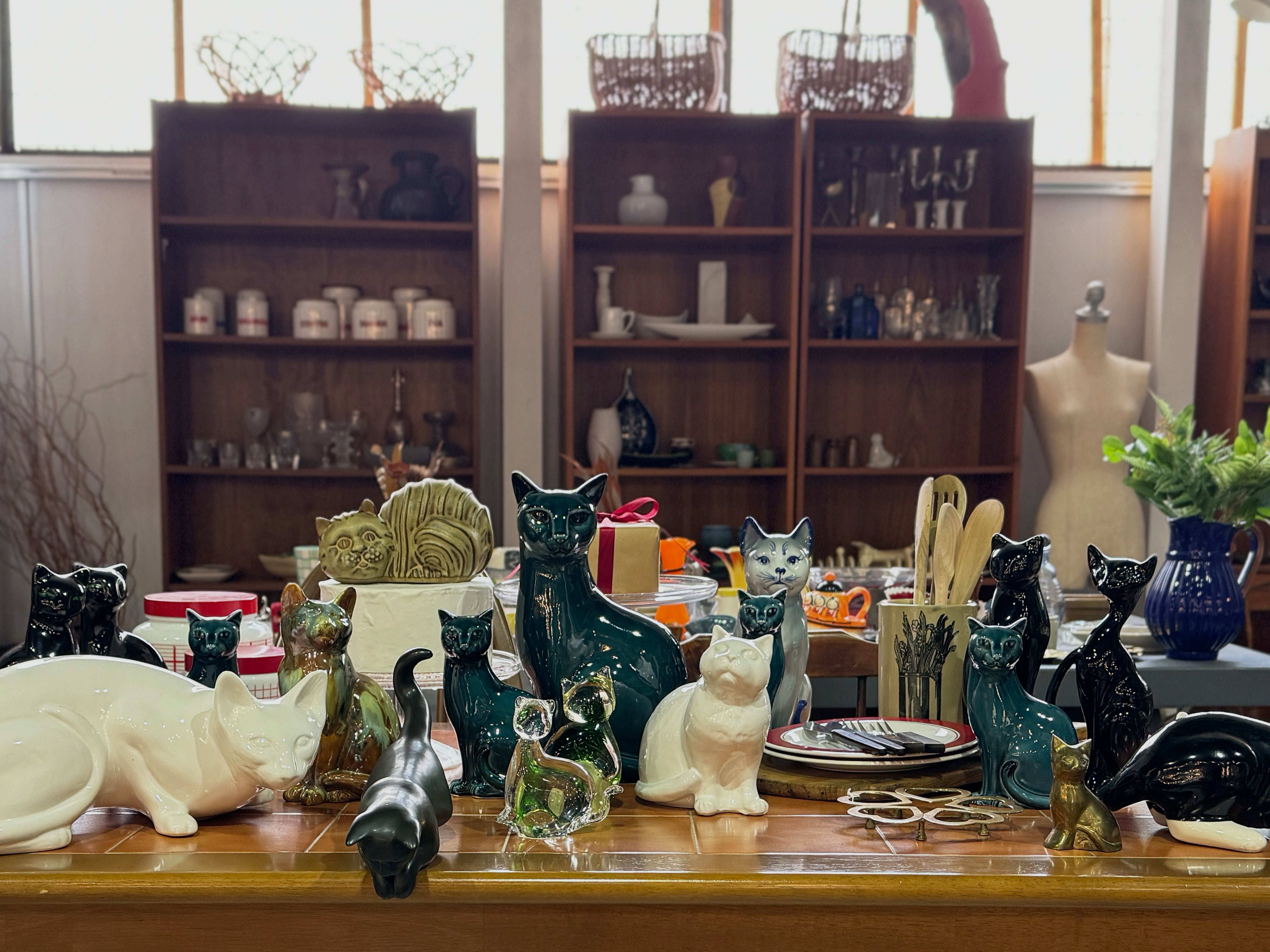 アンティーク家具・ビンテージ家具・北欧家具の通販なら【 公式