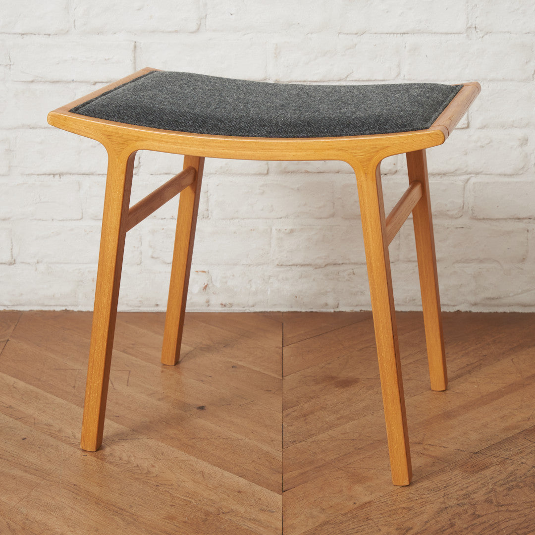 イタリア製　ロッキングチェア　希少オットマン　アンティーク　ブラウンレザー イタリア製 ロッキングチェア 希少オットマン アンティーク