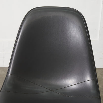 サイドシェルチェア スタッキングベース