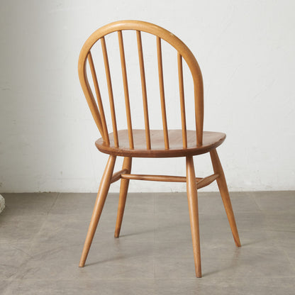 フープバックチェア