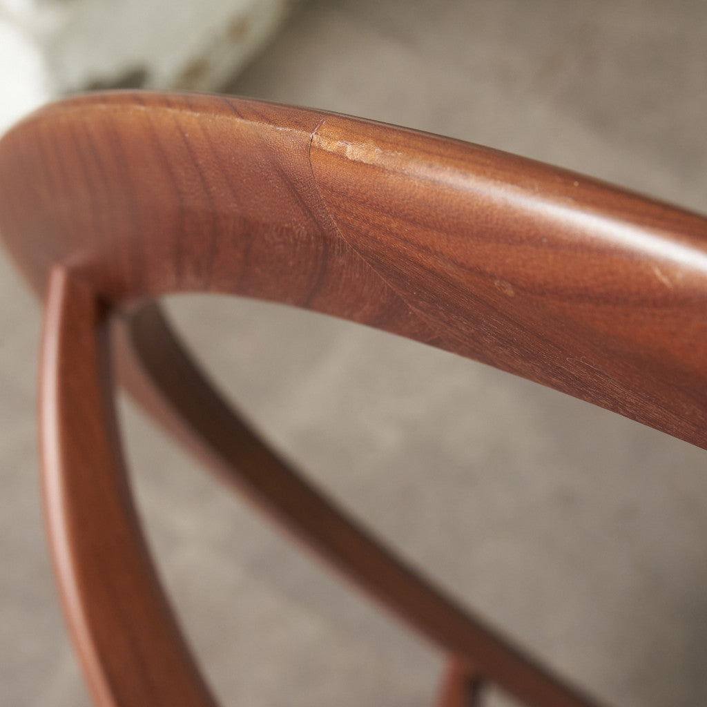 スパイダーコーヒーテーブル｜ジープラン G-PLAN｜ビクター