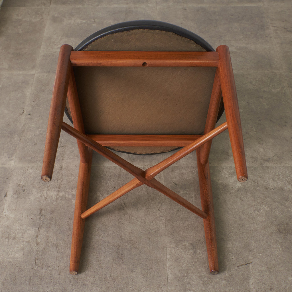 サーキュラーチェア