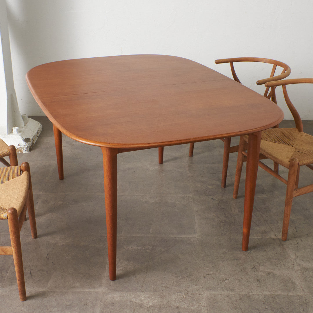 ヴィンテージ エクステンション ダイニングテーブル