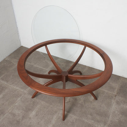 スパイダーコーヒーテーブル