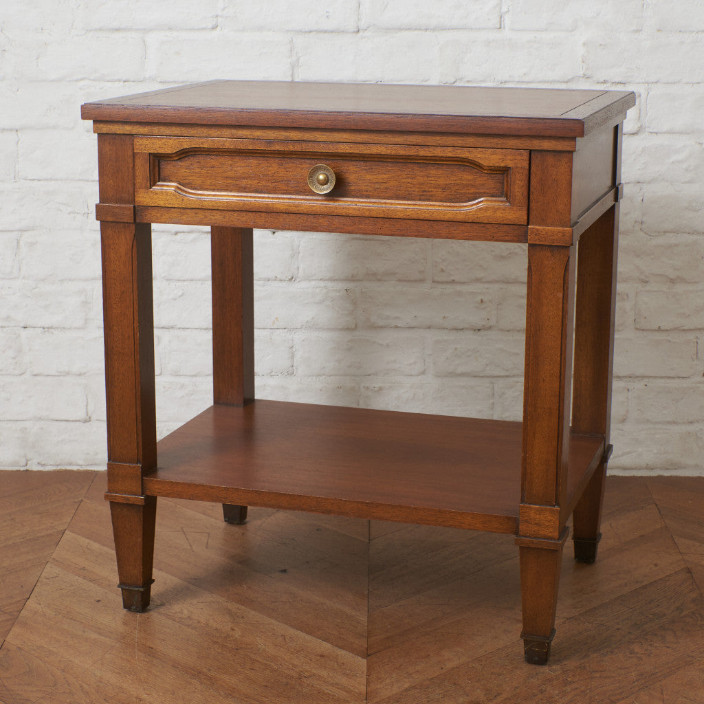 TRIUNE ナイトテーブル