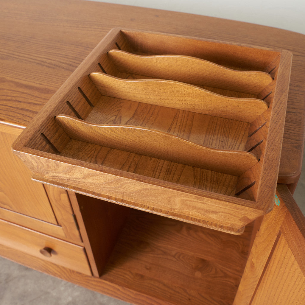 ウィンザー サイドボード 467