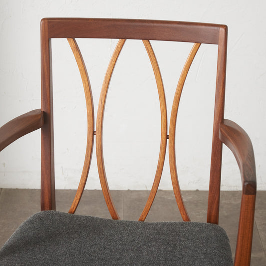 Fresco X-BACK カーブバックアームチェア / 張替済