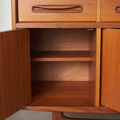 Fresco 脚付きサイドボード (4072)