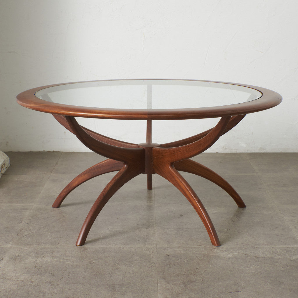 スパイダーコーヒーテーブル