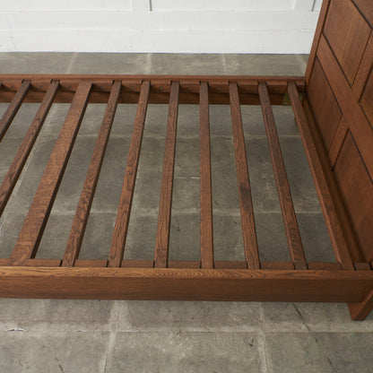 クラシック ベッドフレーム / シングルサイズ