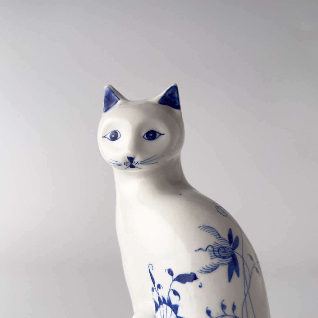 英国ヴィンテージ 猫のフィギュリン｜rocca rocca