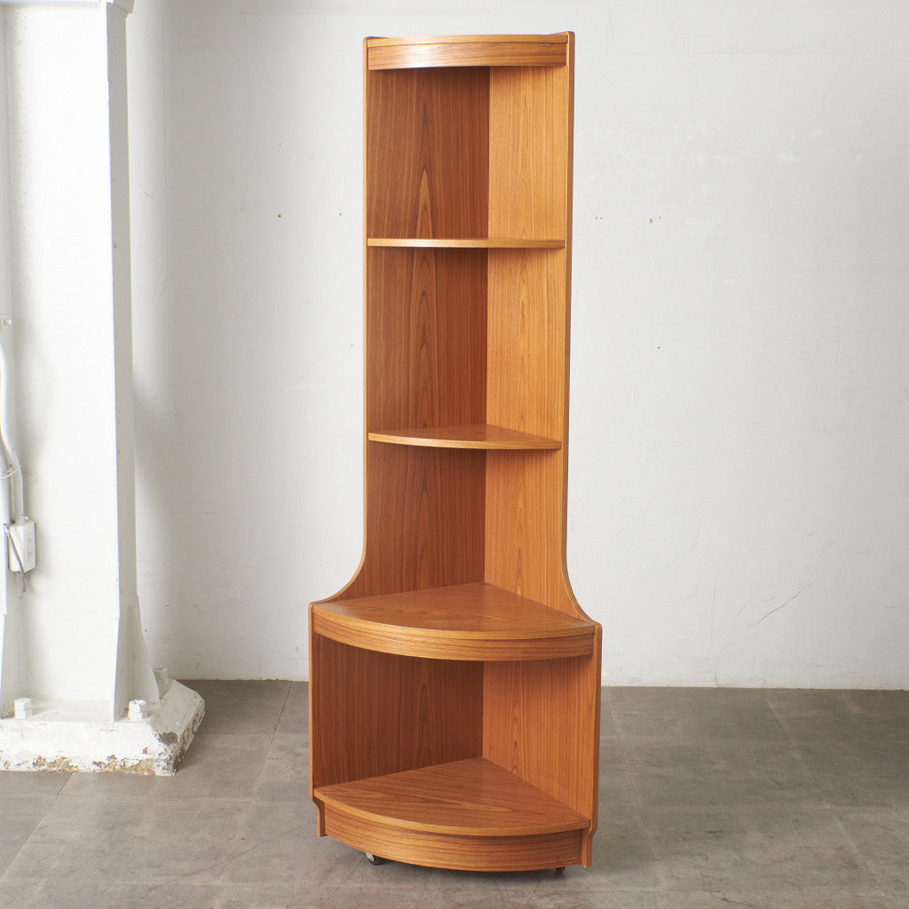 ヴィンテージ コーナーキャビネット