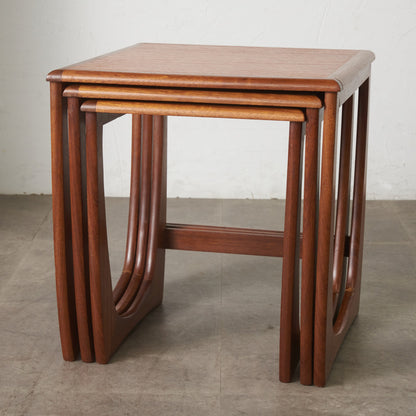 ヴィンテージ ネストテーブル