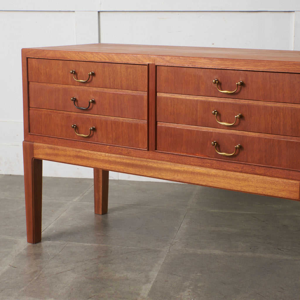 マホガニー材 チェスト