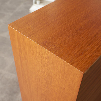 ヴィンテージ ナロー ガラスキャビネット