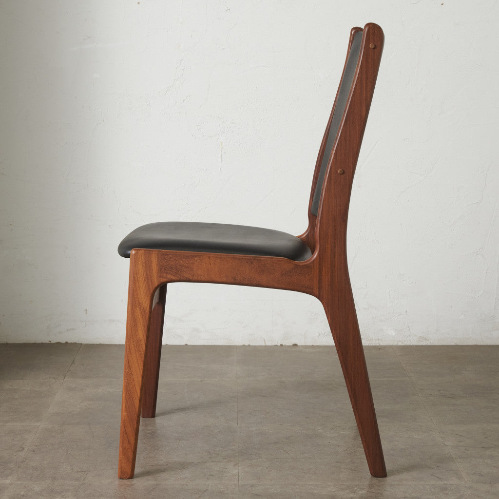 Johanes Andersen ダイニングチェア / 張替済