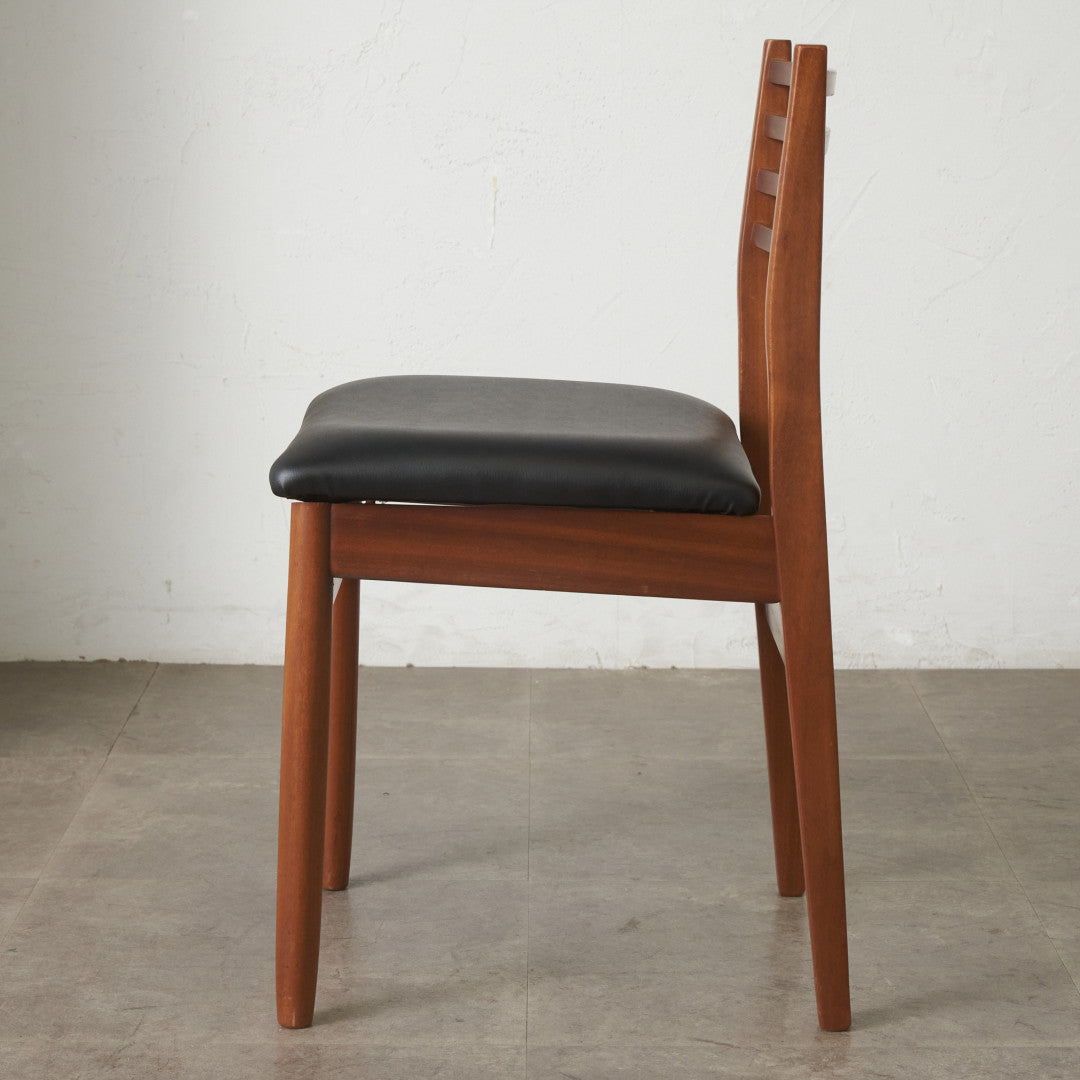 英国ヴィンテージ ラダーバック ダイニングチェア / 張替済 – rocca rocca