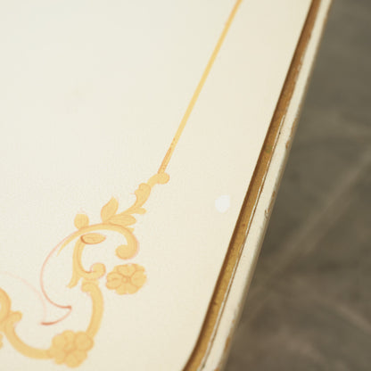 ダイニングテーブル