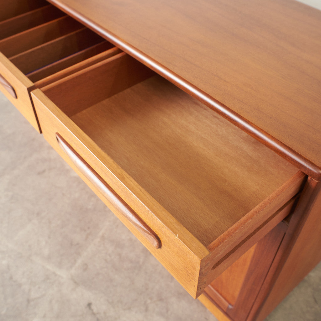 Fresco サイドボード (Base unit 4075D)