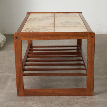 ヴィンテージ タイルトップ コーヒーテーブル