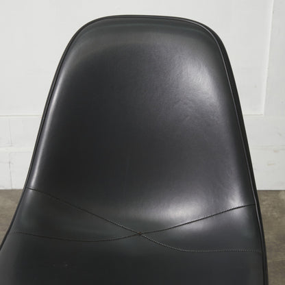 サイドシェルチェア スタッキングベース