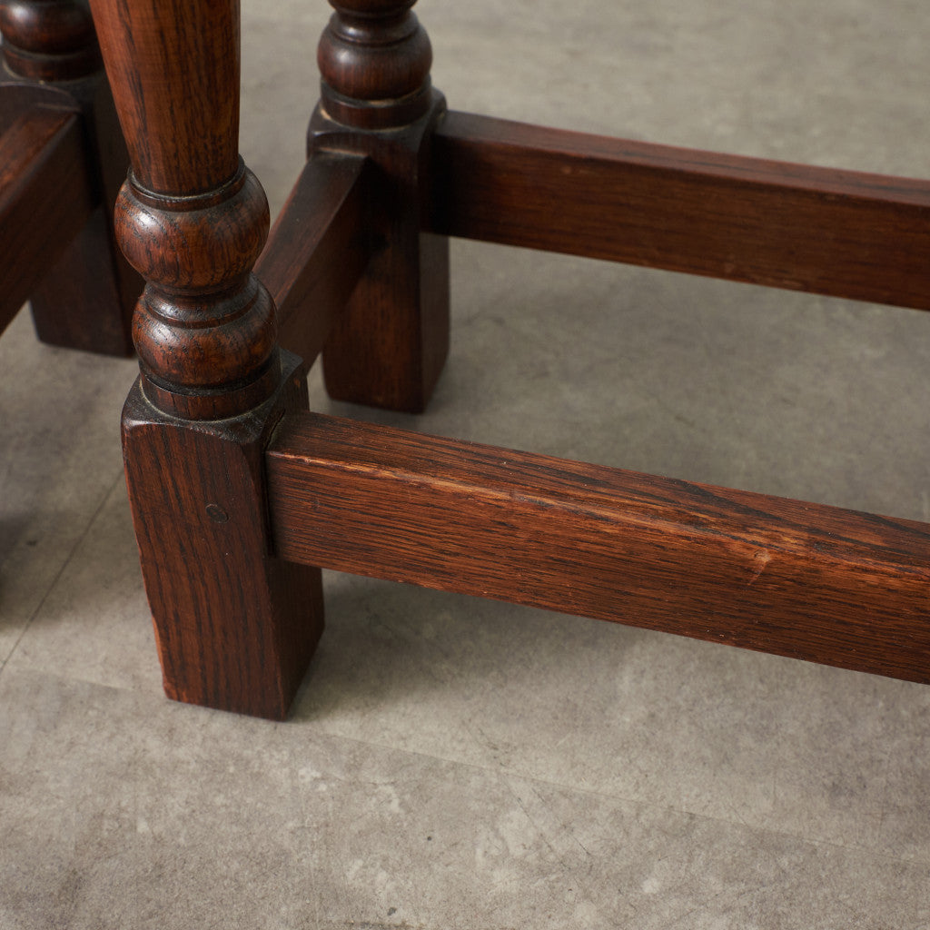 英国クラシック オーク材 ネストテーブル