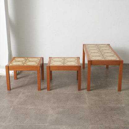 デンマーク製 タイルトップ ネストテーブル