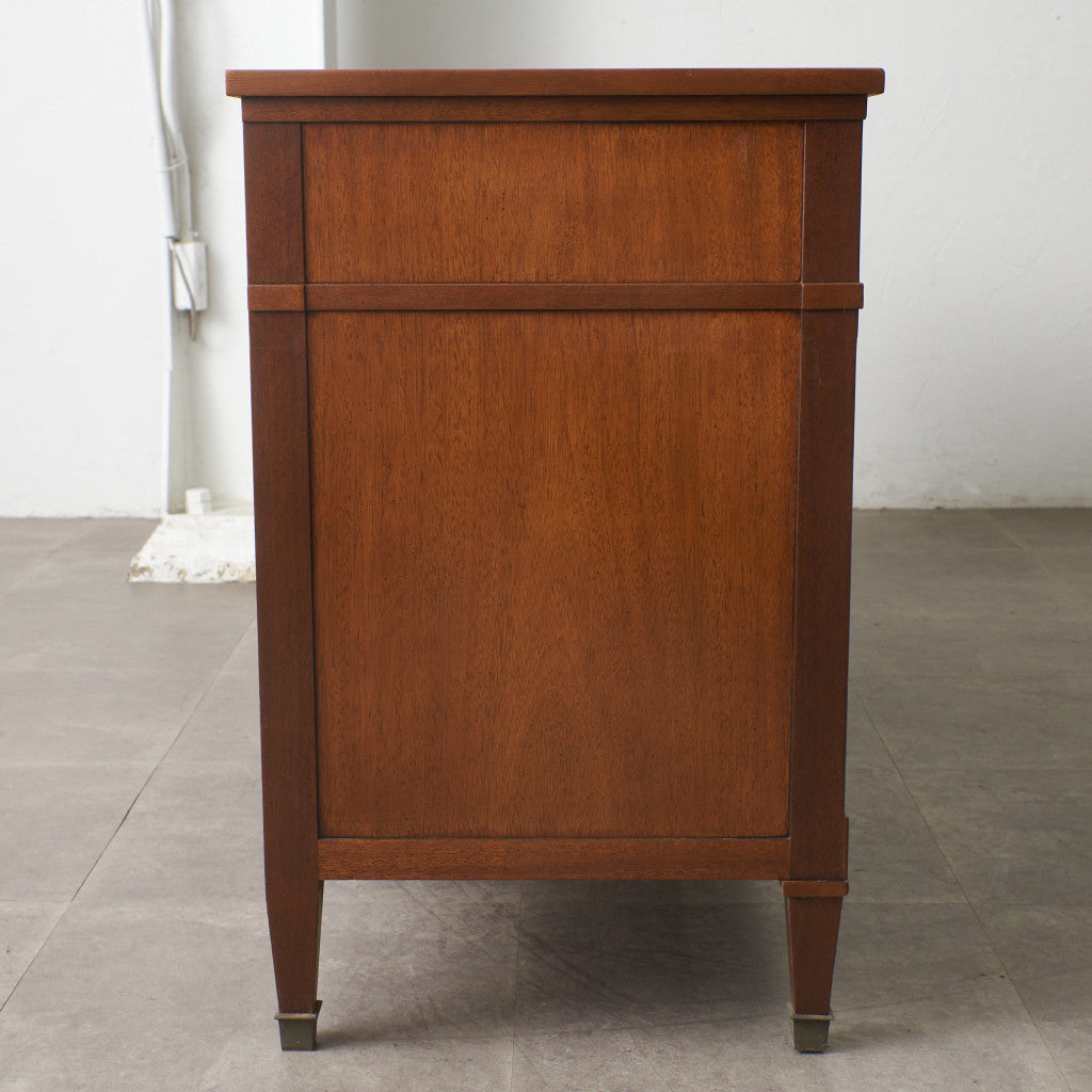 TRIUNE チェストボード