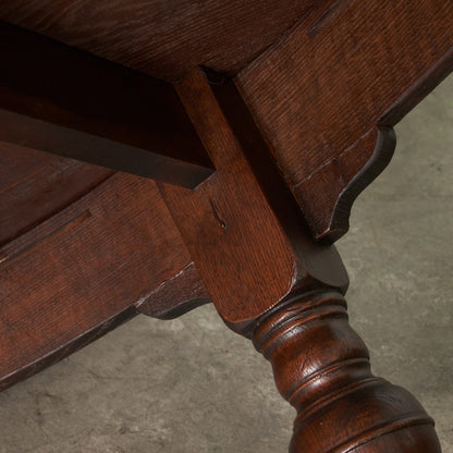 西洋クラシック ラウンドダイニングテーブル