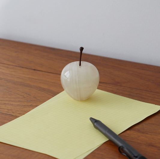 ストーンオブジェ Marble Apple ホワイト Small