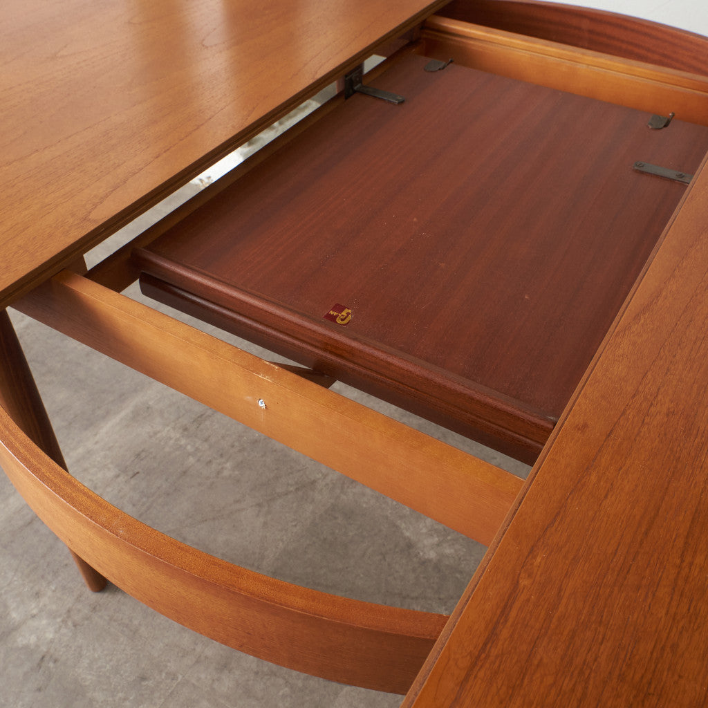 エクステンション ラウンドダイニングテーブル