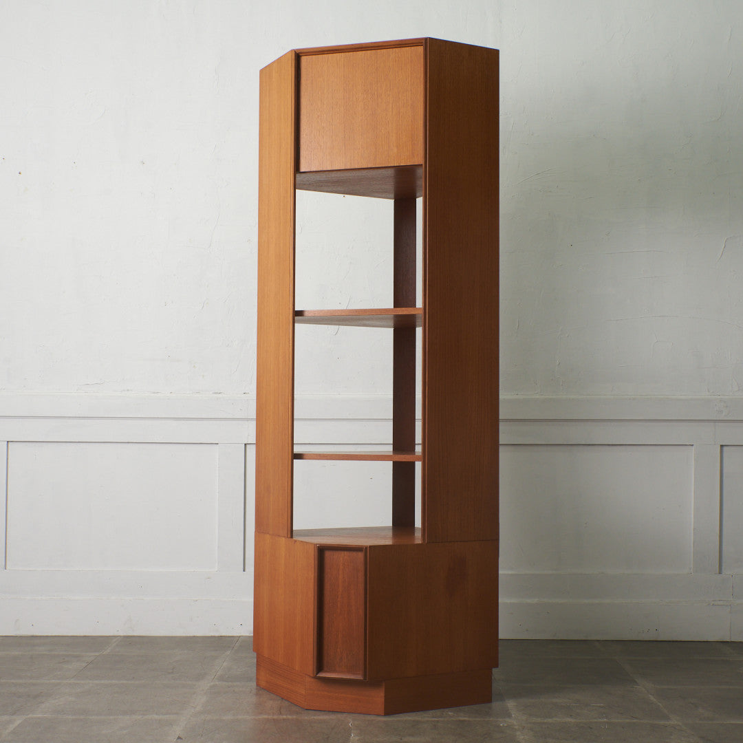 【都内★直接引取】イタリア製 バロックスタイル キャビネット 都内☆直接引取】イタリア製 バロックスタイル キャビネット