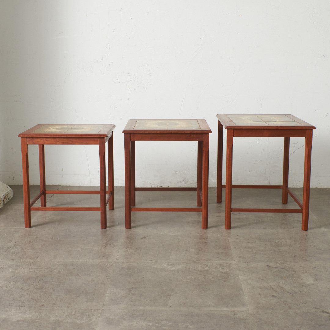 デンマーク TOFTEN タイルトップ ネストテーブル