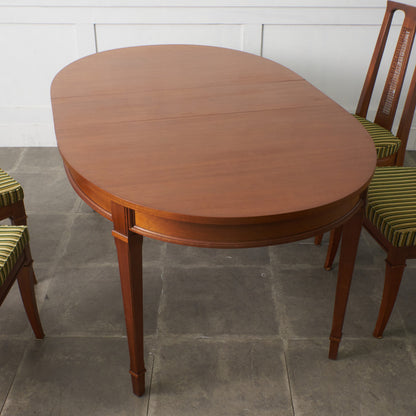 TRIUNE 伸長式 ダイニングテーブル