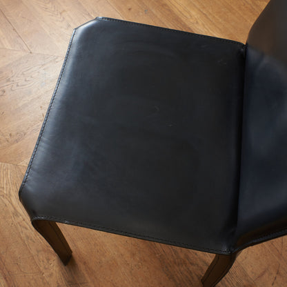 412 CAB アームレスチェア