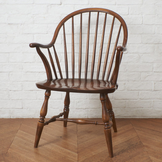 ウィンザーアームチェア