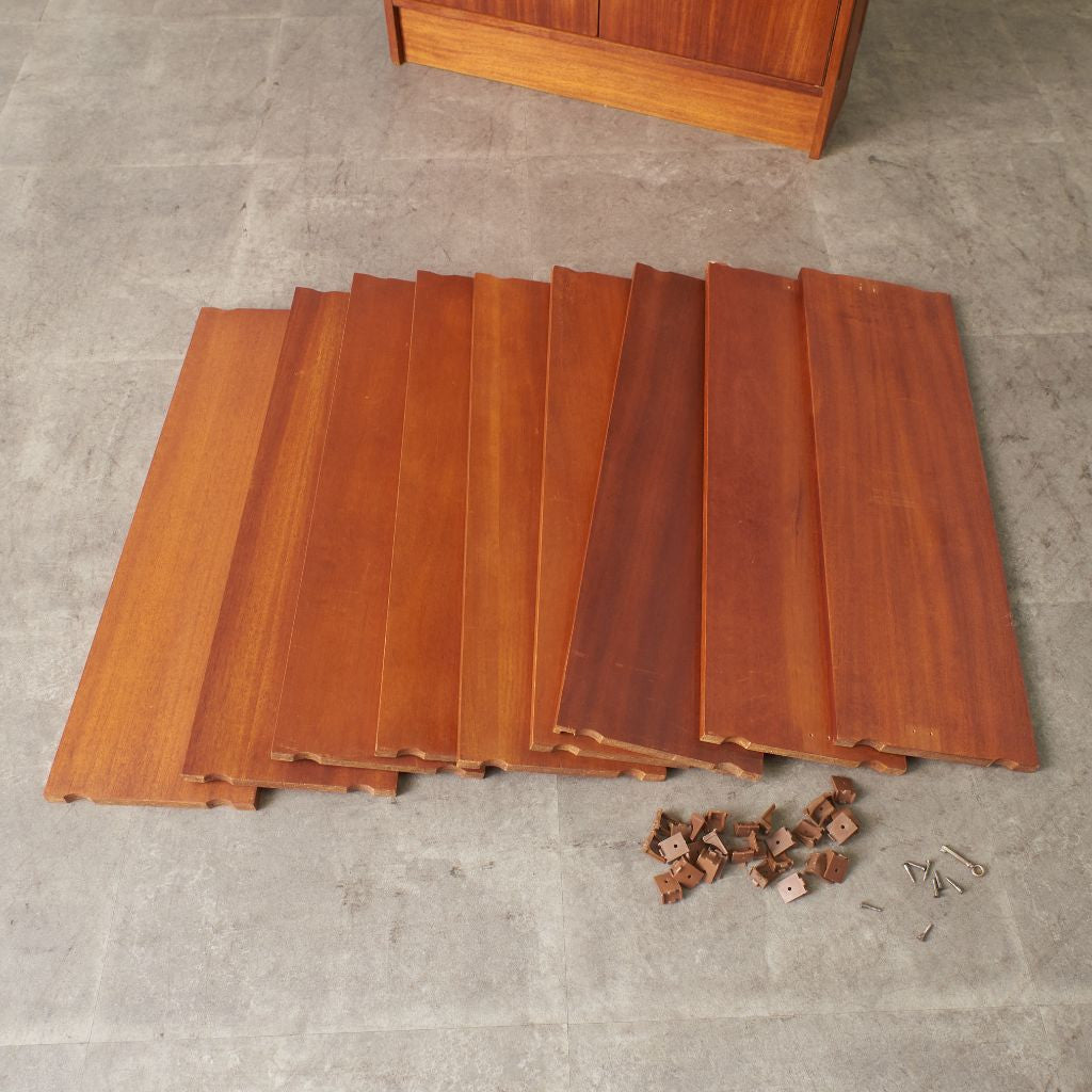 英国ヴィンテージ ウォールユニットシェルフ