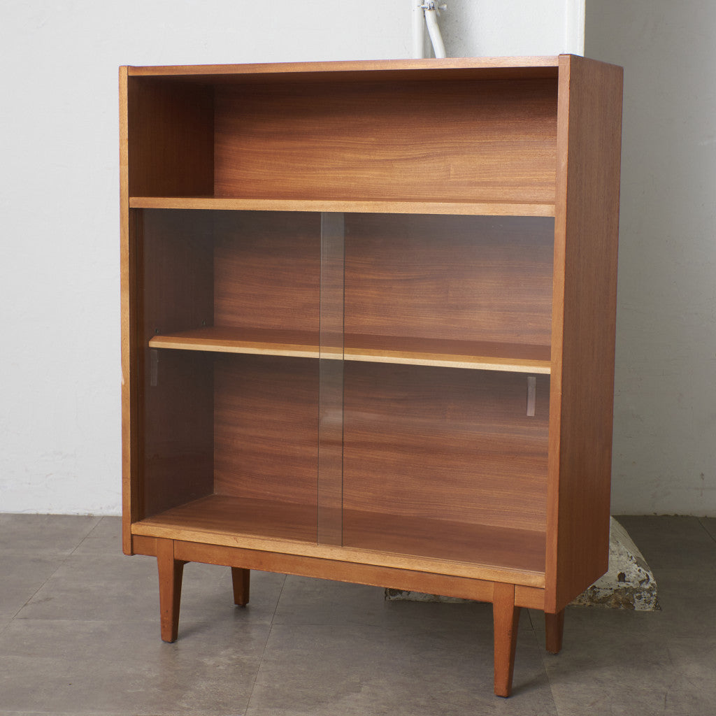 ヴィンテージ ガラスキャビネット – rocca rocca