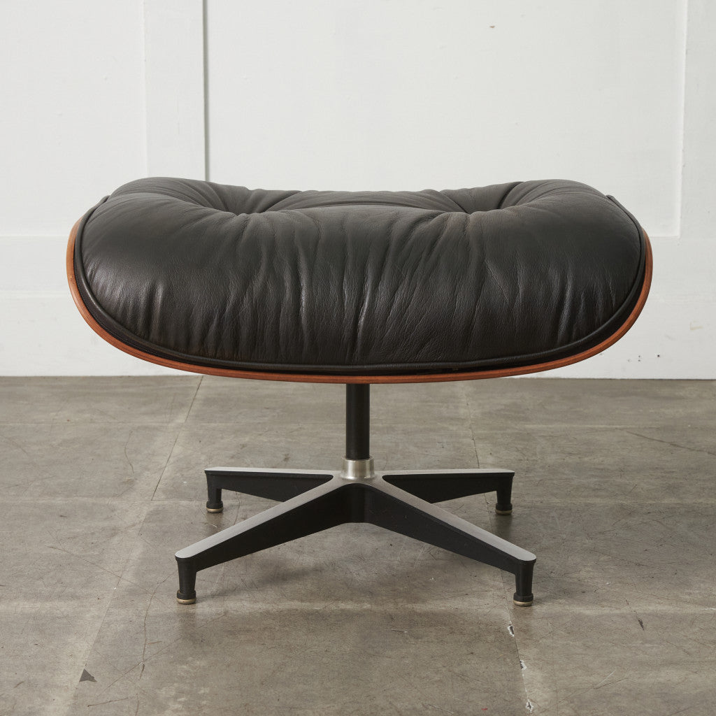 ラウンジチェア&オットマン