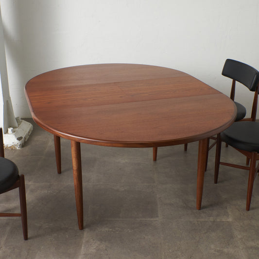 エクステンション ラウンドダイニングテーブル