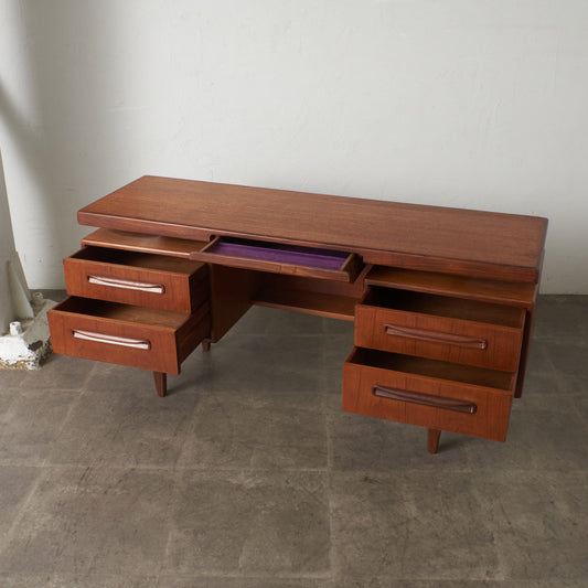 New Fresco ヴィンテージ デスク