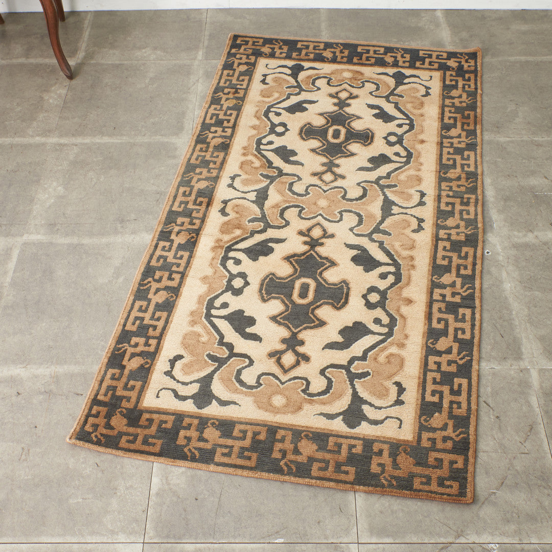 赤穂緞通 – rocca rocca