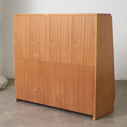 Brandon ガラスキャビネット