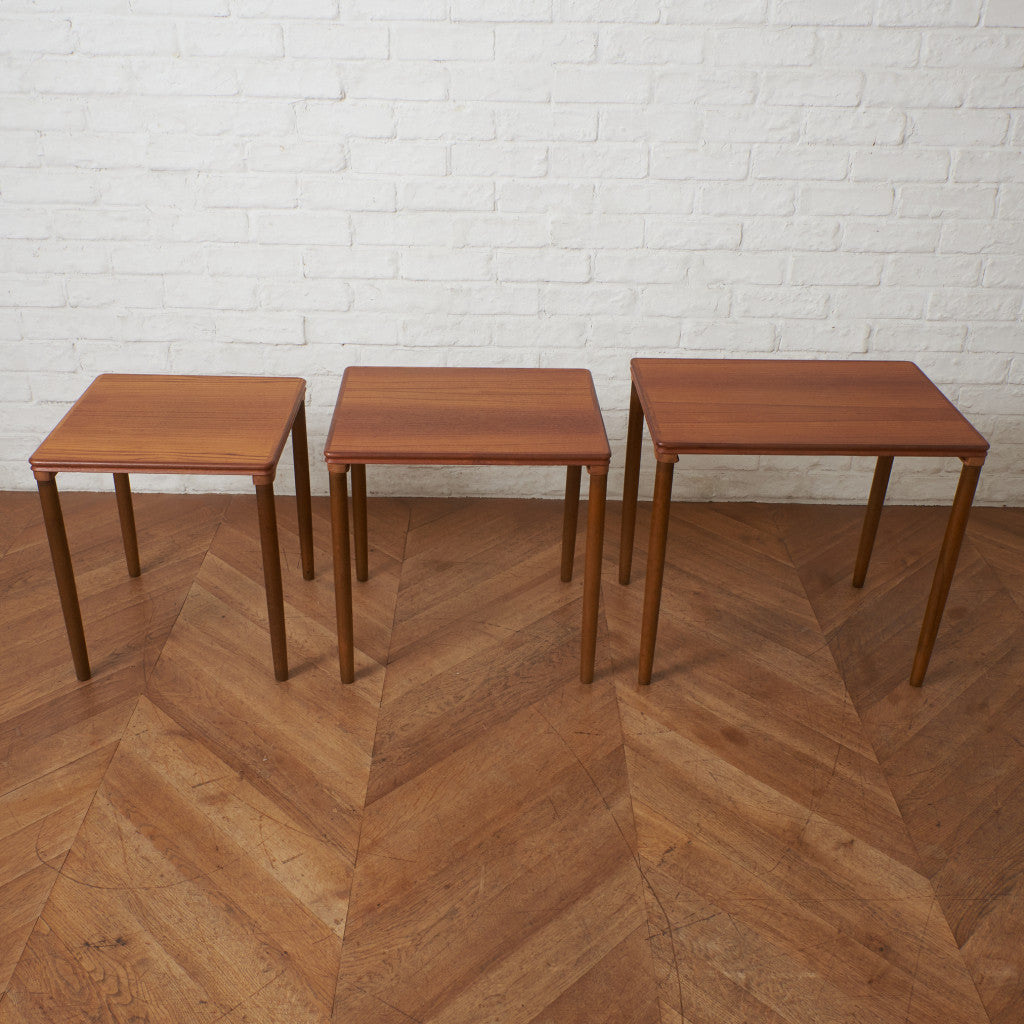 デンマーク ヴィンテージ ネストテーブル